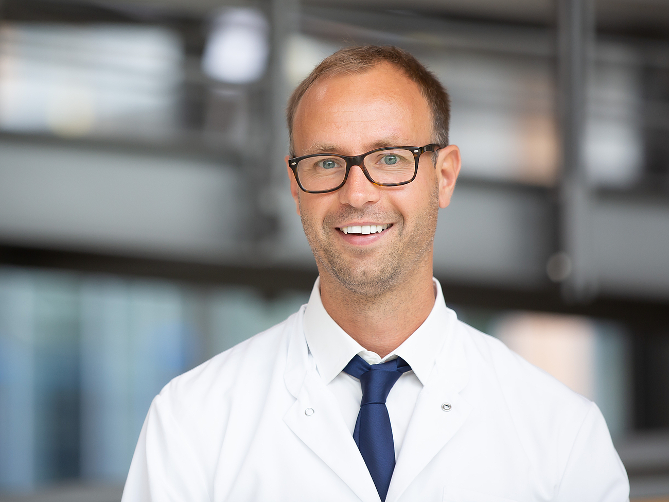 Chefarzt Dr. med. Peter Prodinger Chefarzt Dr. med. Peter Prodinger