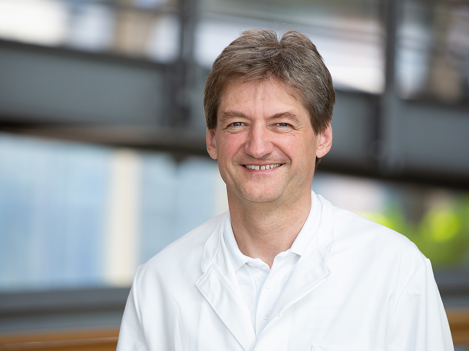 Dr. Rudolf Pihusch Dr. Rudolf Pihusch