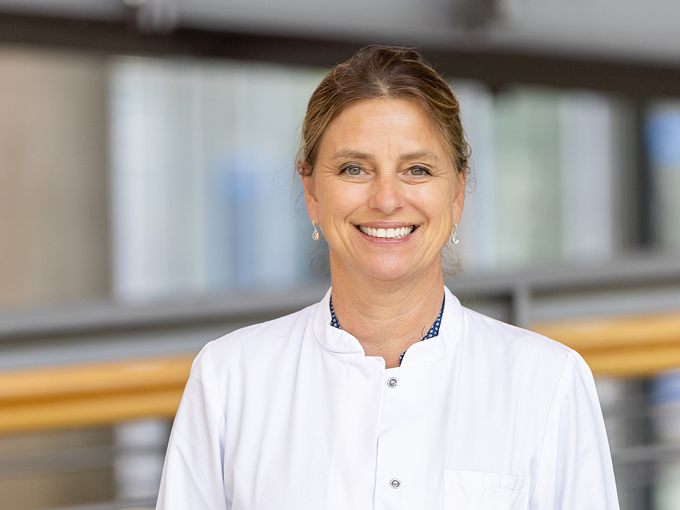 Portrait Dr. Astrid Pihan