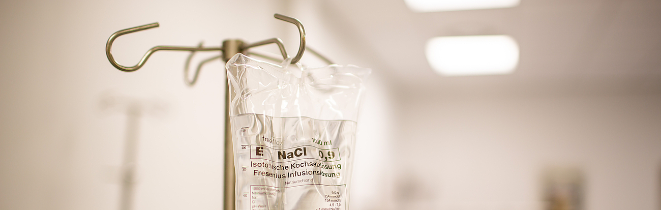 Infusion an Infusionsständer